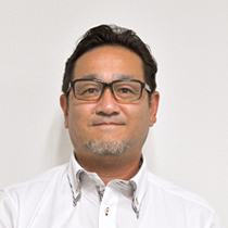 財務部長 宮迫太一